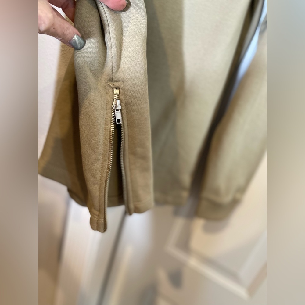 Asos~NWOT~Men’s~Muted Green Khaki~Zip Up~Drawstring Hoodie~Long Sleeve~Size M - Picture 10 of 13
